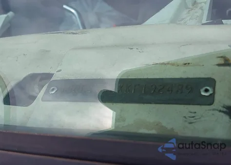 1989 Chevrolet Suburban V1500 from USA, damaged, VIN 1GNEV16KXKF192489